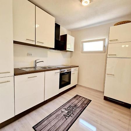 Split Apartment Eksteriør billede