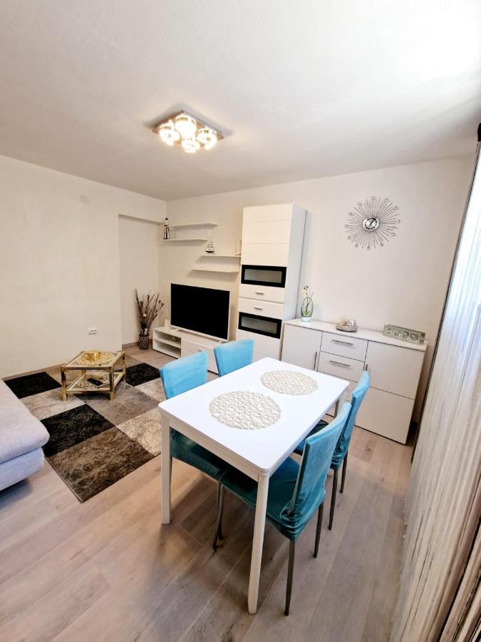 Split Apartment Eksteriør billede