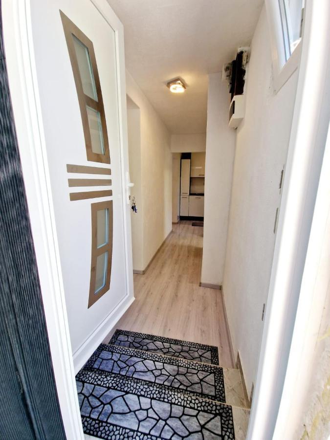 Split Apartment Eksteriør billede
